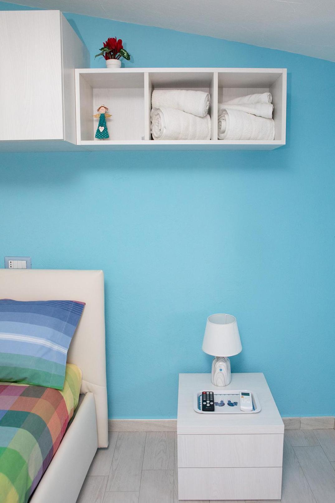 La Casa Del Corso Bed & Breakfast Orgosolo Dış mekan fotoğraf