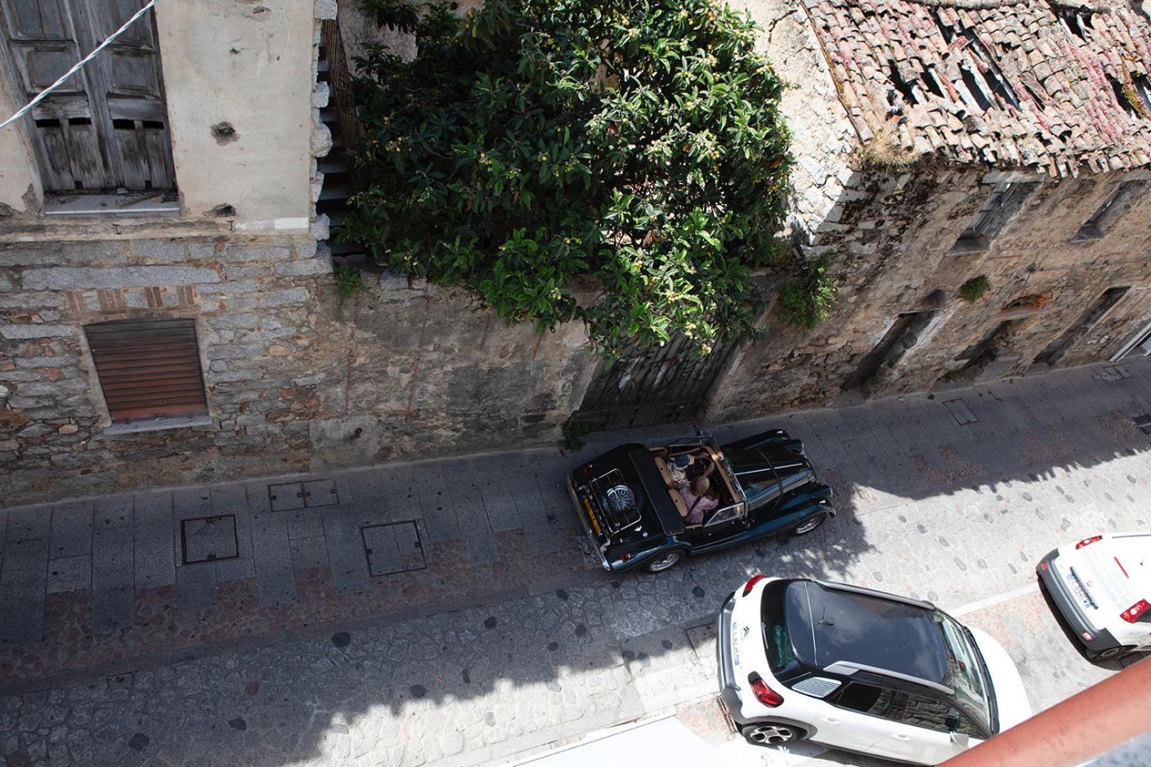 La Casa Del Corso Bed & Breakfast Orgosolo Dış mekan fotoğraf